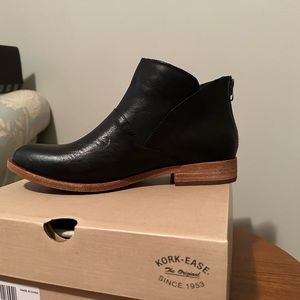 Kirk Ease Ryder Ankle Boots - black size 9